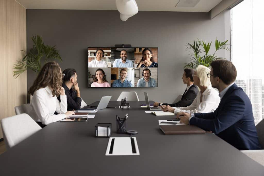 tips for choosing the best audio visual solutions